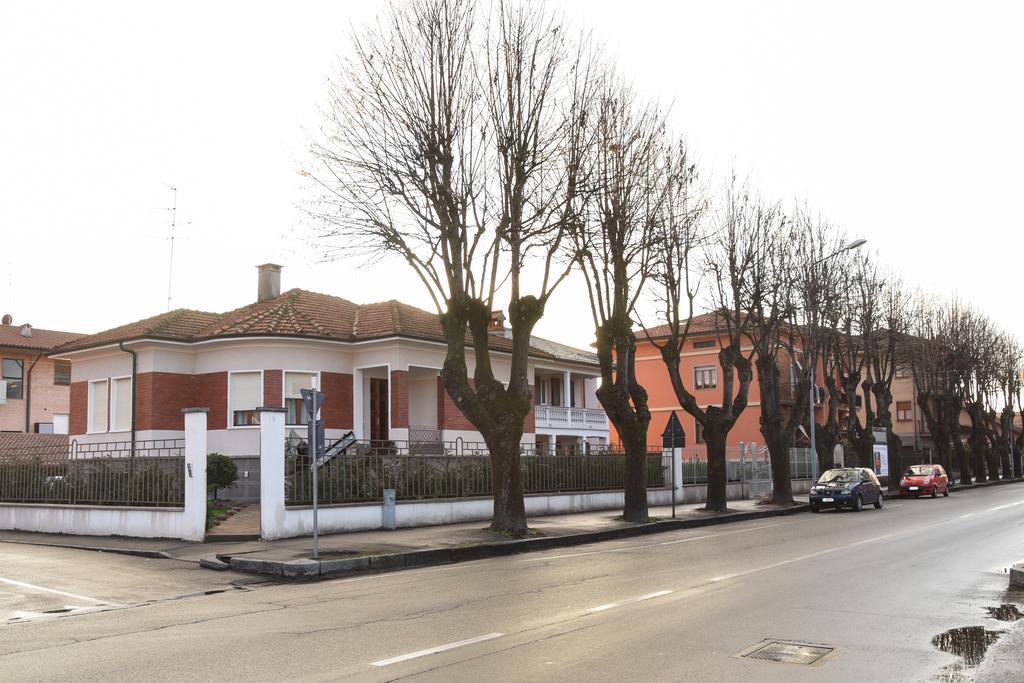 L'Agrifoglio Affittacamere Gattinara Esterno foto